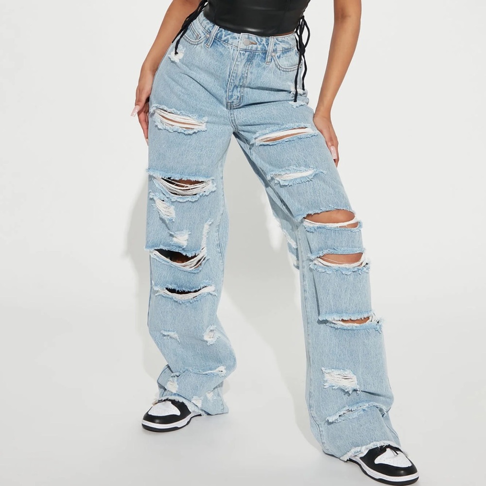 ISO IN SEARCH OF: Fashion Nova Melissa Ripped Straight Leg Jean